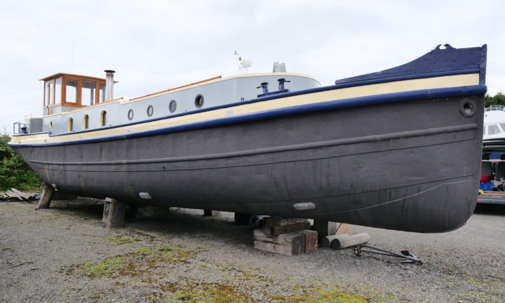 Dutch Motor Barge Scotland